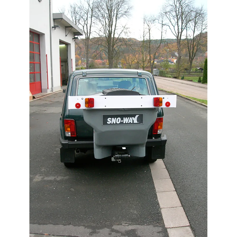 GWTEC Anbausatz für SNO-WAY Streuer an Lada Niva (Taiga)