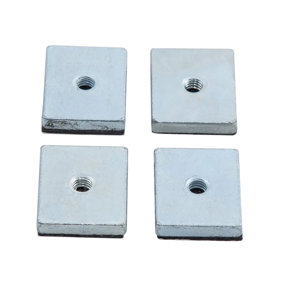 Rhino Rack Montagekit QMFK11 (4 x M6 Mutter 30x25x5mm)