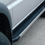 Trittbretter set 60mm Terrano II Edelstahl Bj:ab 2002 3-trg.