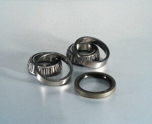 Radlagerset + Simmerring 30, 5 Teile, CJ, 77 - 86