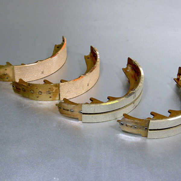 Bremsbacken, (Trommelbremse), ZJ, 92 - 94