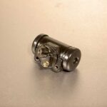 Radbremszylinder, links Vorderachse, CJ, 76-77