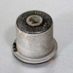 Längslenkerbusche (im Achsrohr), im Achsgehäuse, ZJ, 92 - 98