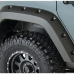 Bushwacker Kotflügelverbreiterung hinten Pocket Style 2-teilig 4-Türer 4,75" = 12cm