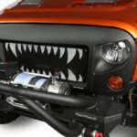 Rugged Ridge Spartan Kühlergrilleinsatz Monster Teeth Jeep JK 07-18