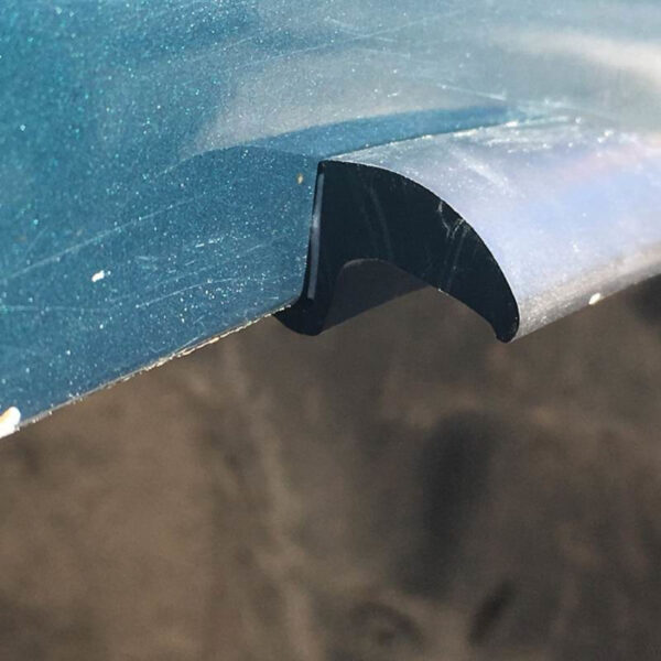 KOTFLÜGELVERBREITERUNG UNIVERSAL: 1 STK 18MM BREIT, 150CM LANG