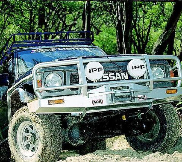 ARB-WINDENSTOSSSTANGE PATROL GR, Y60 #3416110, *TN*