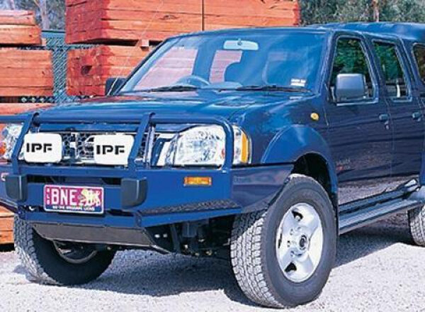 ARB-WINDENSTOSSSTANGE NISSAN D22 '02- MIT AIRBAG U.VERBREITERUNGEN