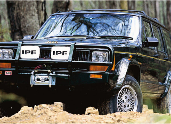 ARB-Stoßstange Cherokee XJ'97-