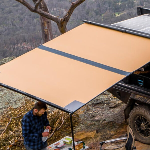 ARB Touring Markise inkl. LED Alu Leiste HARTSCHALE 2500mm x 2500mm BLACK EDITION