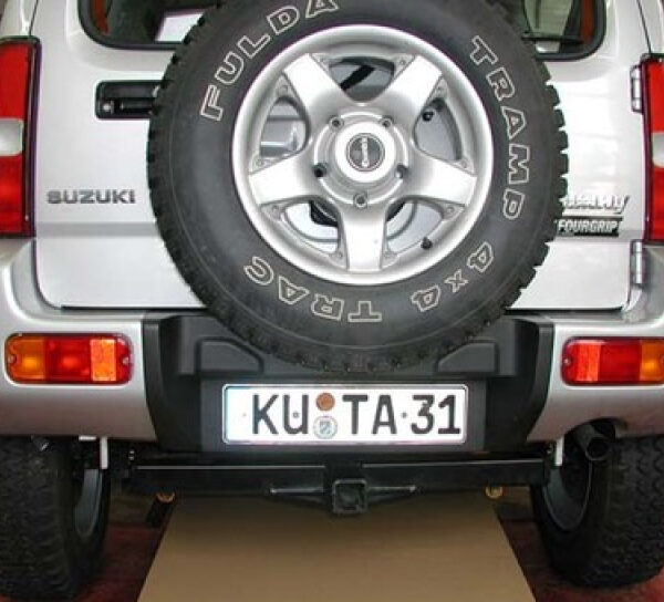 Streueraufnahme 100l Streuer, Suzuki Jimny alle Modelle (ohne AHK)
