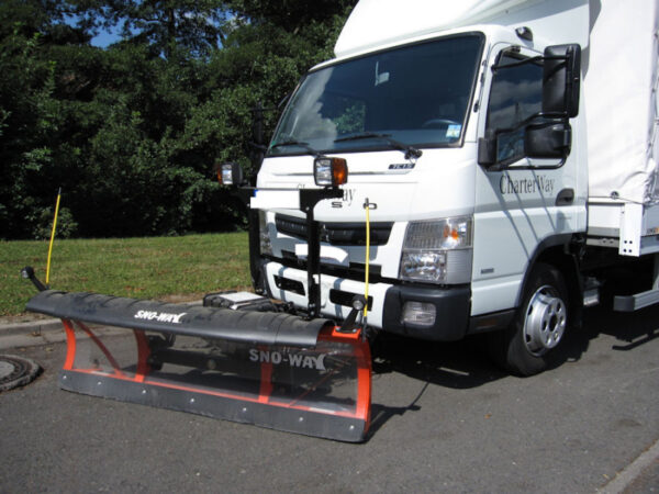 MONTAGERAHMEN FUSO CANTER 7,5T OHNE ALLRAD(4X2) FÜR SERIE 22 SCHNEEPFLÜGE