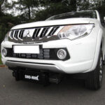 MONTAGERAHMEN MITSUBISHI L200 AB 2015-