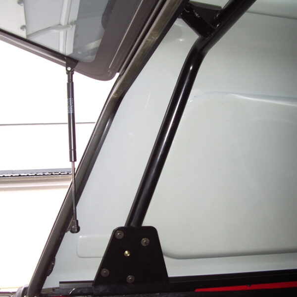 DACHTRÄGERSET INNEN, TOYOTA HILUX REVO AB 2015, FLACHES DACH