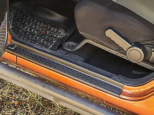 Rugged Ridge Tür Trittschutz zwei Türer JL 18-