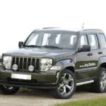 Seitl. Schwellerrohre (Satz) Jeep Cherokee KK (Bj.: 09/08-)