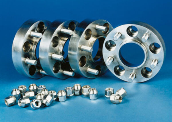 Spuverbreiterung & Kotflügelverbreiterung