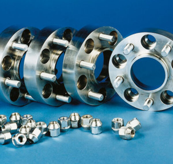 Spuverbreiterung & Kotflügelverbreiterung