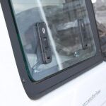 Front Runner Gullwing Fensterscheibe (linke Seite) aus Glas - Toyota Land Cruiser 70