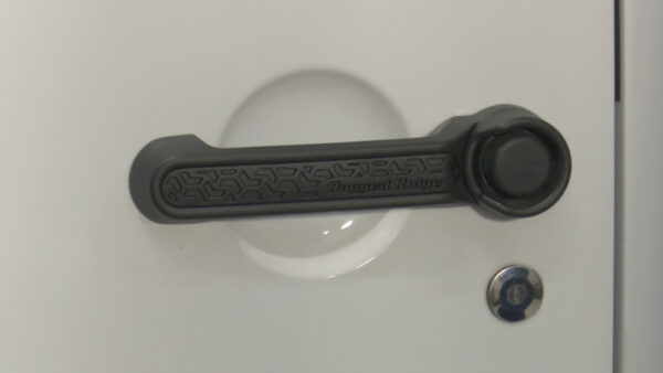 Rugged Ridge Elite Door Handle Inserts/ Türgriff Inlay Jeep Wrangler JK zwei Türer BJ 07-18, schwarzes Aluminium