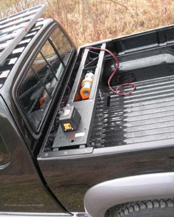 POWERMATE III MIT SEILWINDE WARN 2000, FÜR LASTEN BIS MAX. 500 KG