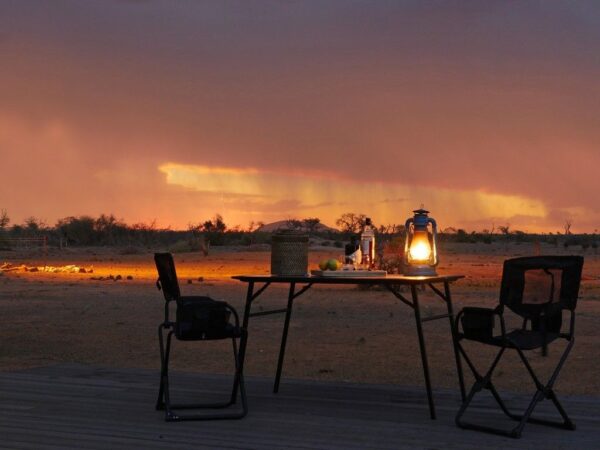 Front Runner Pro Edelstahl Beistelltisch