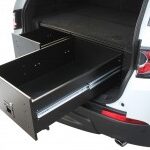 Land Rover Discovery Sport (2014-Aktuell) Schubladen System - von Front Runner